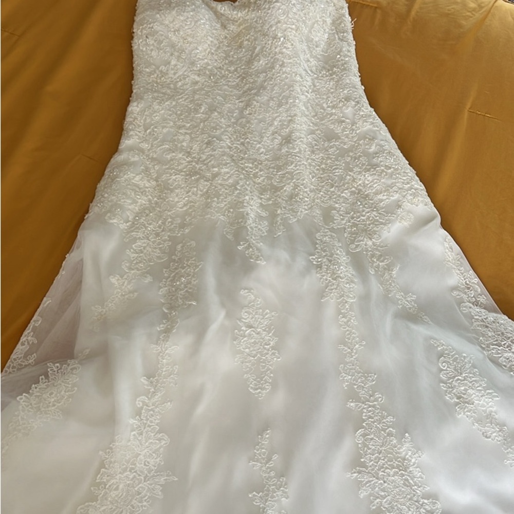 Maggie Sotorro wedding dress